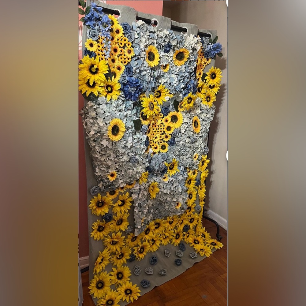 Handmade Flower wall/wedding backdrop/flower backdrop - Picture 3 of 5
